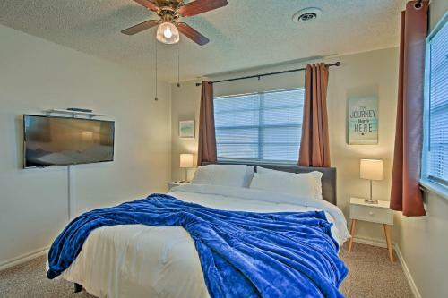 Spacious House With Yard - Mins From Downtown Tulsa!
