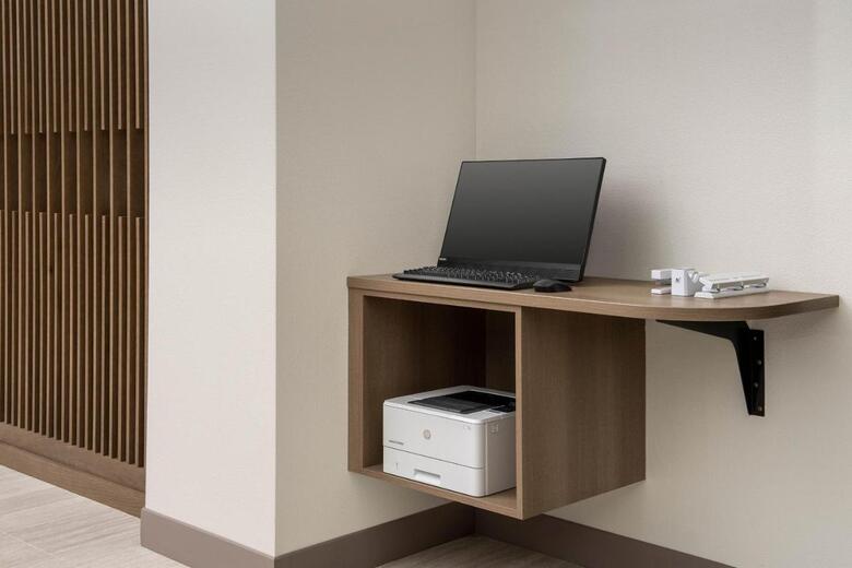 Hotel Element Portland Beaverton