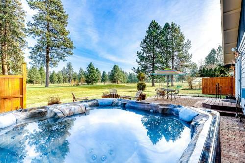 Bend Country Club Golf Course Beauty