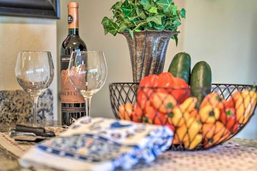 Apartamento Bend Condo With Deck, Resort-style Amenities And Views!