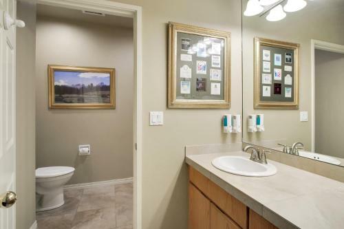 River Ridge Two-bedroom Condos