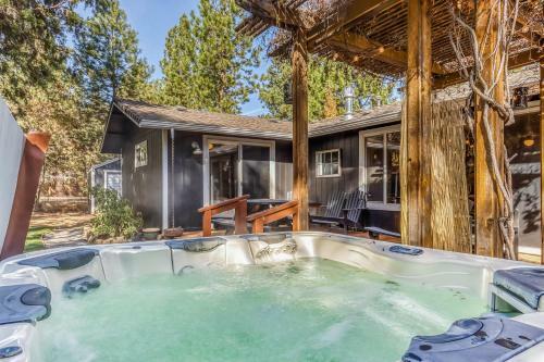Chic Hideaway Retreat