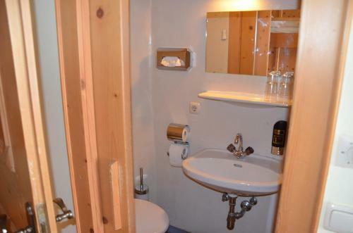 Hostal Gasthof Zur Post