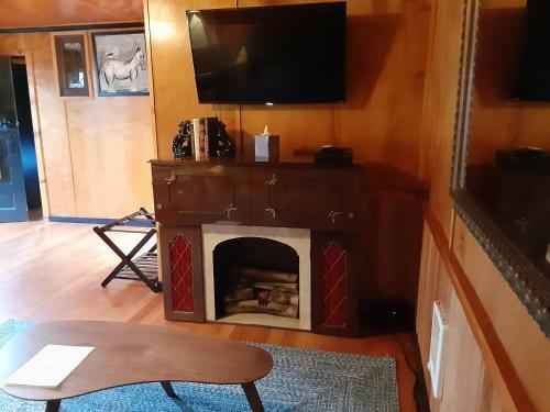 Hotel Anchor Inn Resort