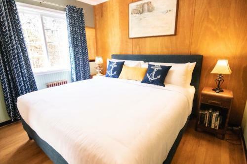 Hotel Anchor Inn Resort