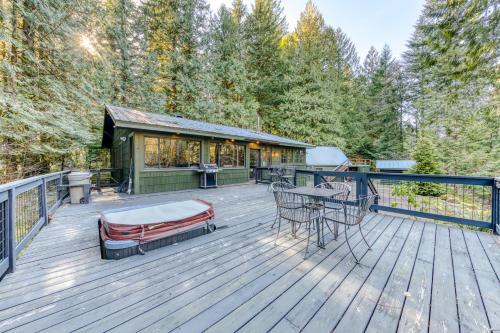 Hygge Cabin On The River