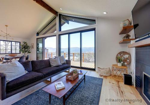 Mid Century Modern With Sweeping Northwest Hills And Sunset Views