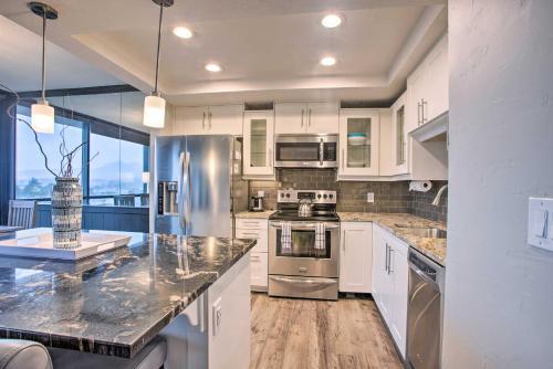 Apartamento Seaside Condo With Pool, Balcony And Beach Access