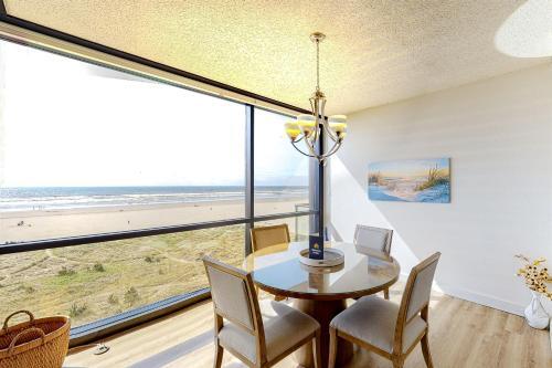 2 Bed 2 Bath Apartment In Sand And Sea Condos