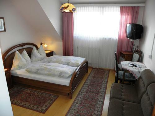 Hotel-gasthof Stoff