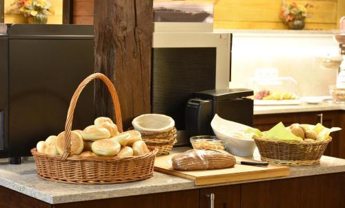Hostal Hotel Gasthof Torwirt