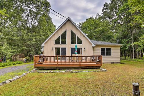 Poconos A-frame Home With Pool Table And Lake Access!