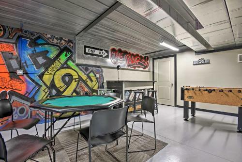 Poconos Home With Game Room, Fireplace, Deck And Hot Tub!