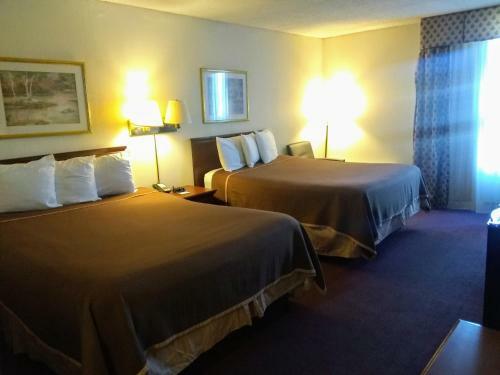 Hotel The Crossroads Inn
