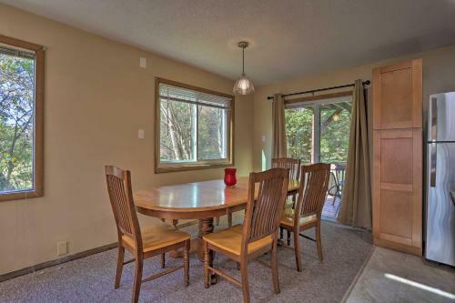 Poconos Home With Game Room By Lake Towamensing!