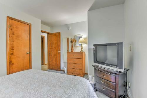 Scenic Home With Pool Access 3 Mi To Bushkill Falls
