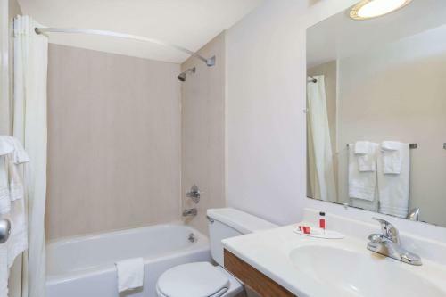 Motel Super 8 By Wyndham Harrisburg Hershey West