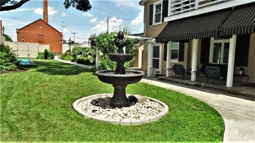 Villa Downtown Bucher House