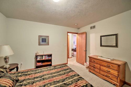Lake Harmony Home With Hot Tub, Deck And Game Room