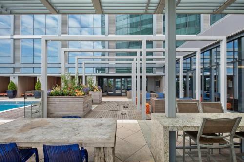 Apartamento Spacious Loft + Amenitized Building