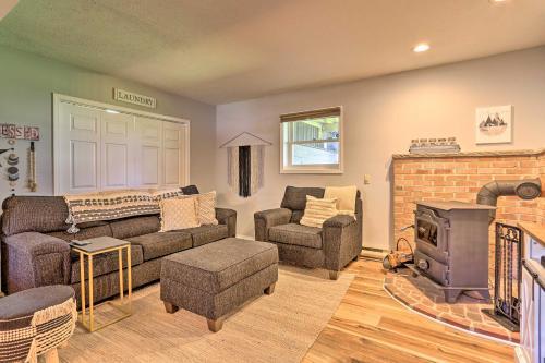 Amenity-packed Mtn Home With Hot Tub And Fire Pit
