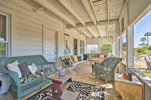 Beachfront Edisto Island Townhome With Screened Porch