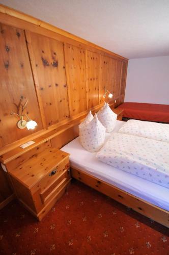 Hostal Hotel-pension Faneskla
