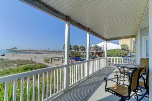 Seaside Villa 102 On Folly Beach