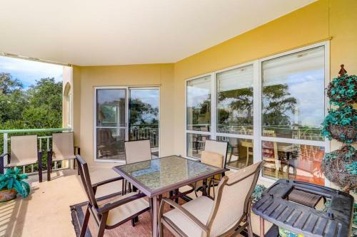 Apartamento Spacious Fourth-floor Oceanfront Resort Condo Condo