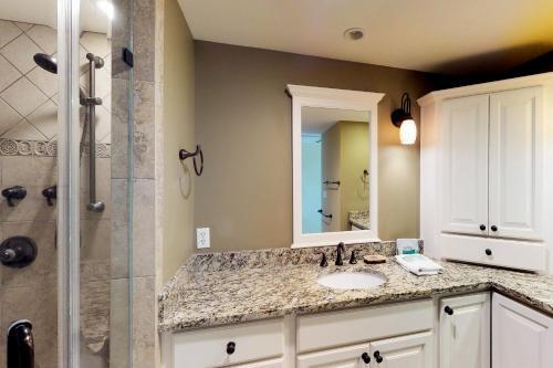 Apartamento Captains Walk Condos