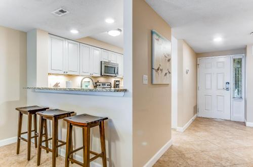 Apartamento Captains Walk Condos