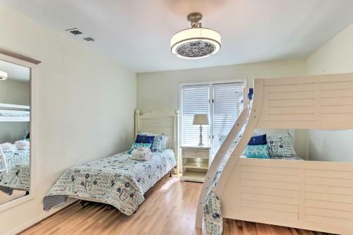 Hilton Head Hideaway - Walk To Beach And Golf Club!