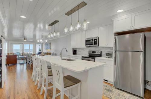 32 Beach Club Villa