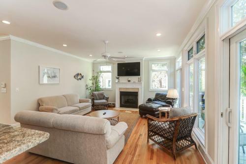 5803 Back Bay Drive