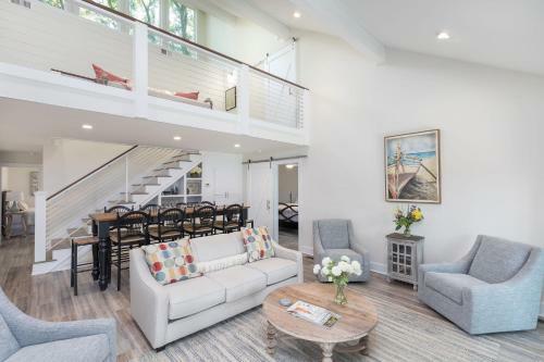 46 Crested Flycatcher