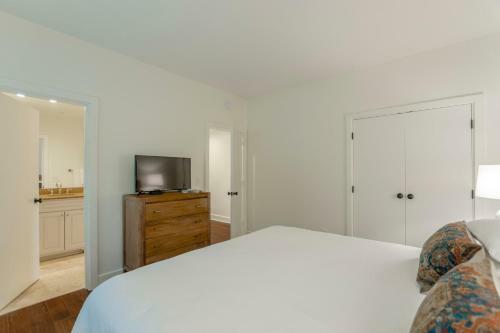 4956 Turtle Point Villa