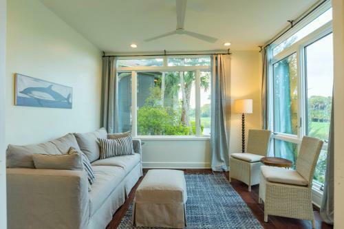 4956 Turtle Point Villa