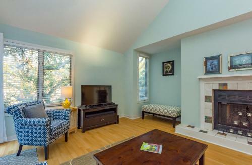4335 Windswept Villa