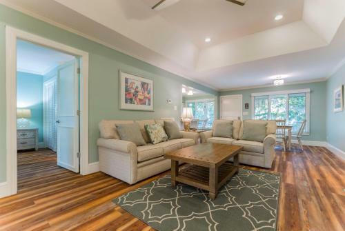 4170 Night Heron Cottage