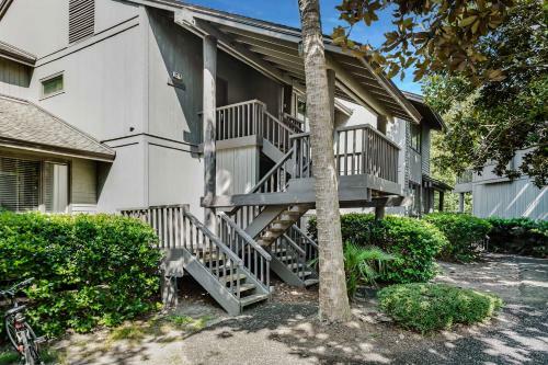 Villa 1380 Fairway Oaks