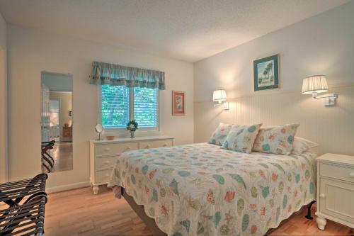 Updated Kiawah Island Cottage Walk To Pool And Beach