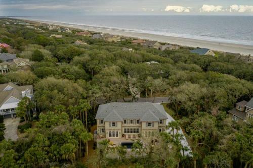 1 Nicklaus Lane