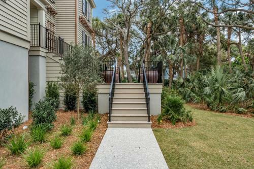 1 Nicklaus Lane