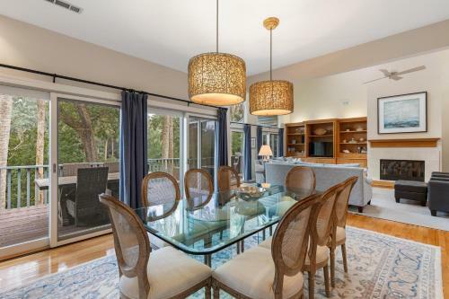212 Glen Abbey