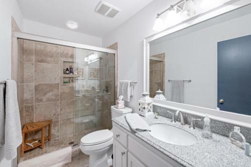 4587 Parkside Villa