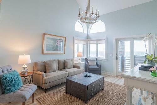 4436 Windswept Villa