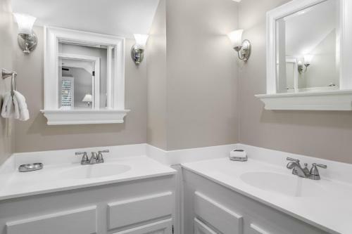 4828 Turtle Cove Villa