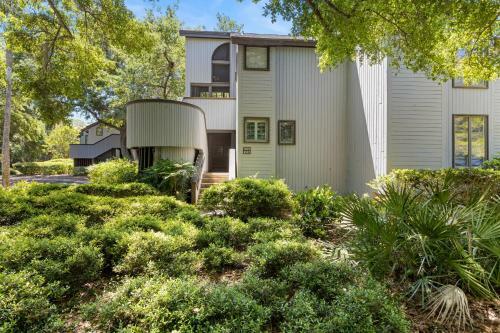 4523 Parkside Villa