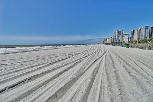 Aparthotel Suites At The Beach