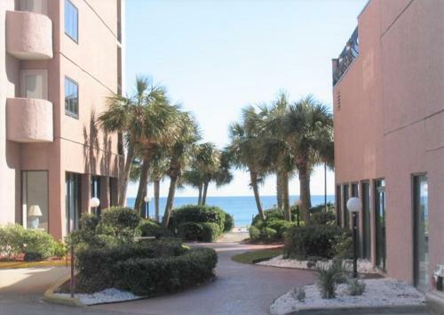 Aparthotel Suites At The Beach